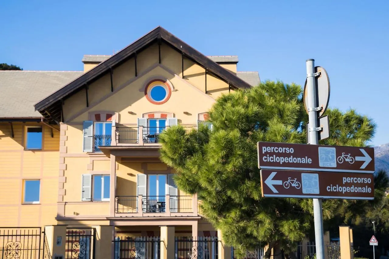 Aparthotel Residence Via Di Francia Arenzano